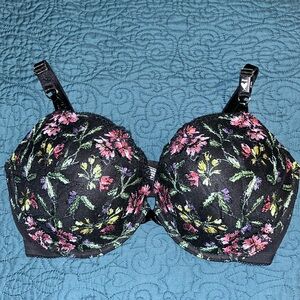 Victoria’s Secret Very Sexy Push Up Bra